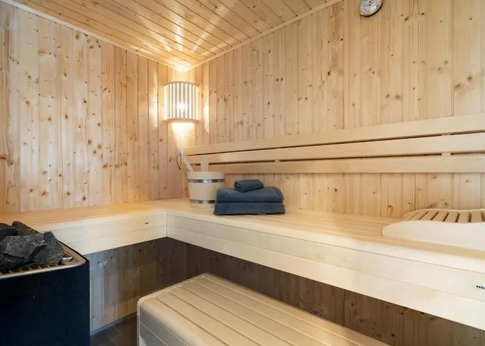 Tor 16 - Lykka Apartamento *